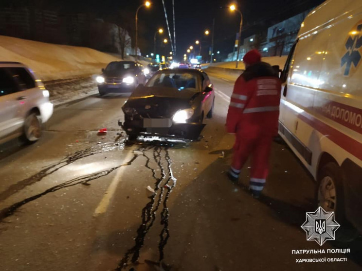 В Харькове пьяный водитель Daewoo протар…