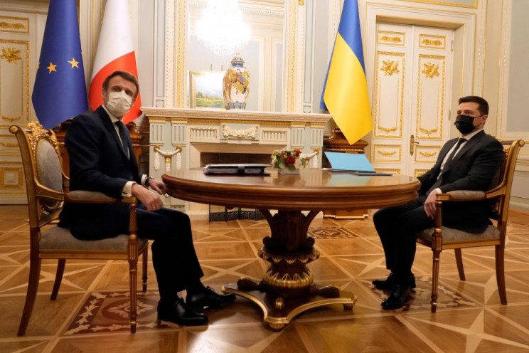Что делал Эммануэль Макрон в Украине: Фо…