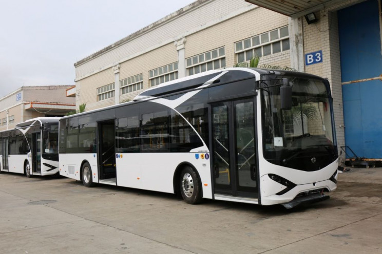Первый электробус в Украине выедет на ма…