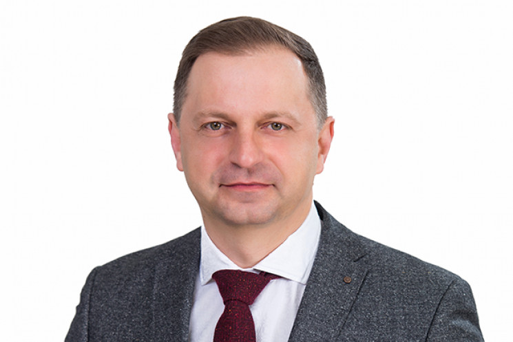 Зеленський призначив юриста Колом…