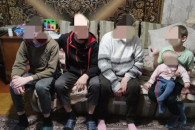 На Харківщині жінка кинула трьох дітей т…