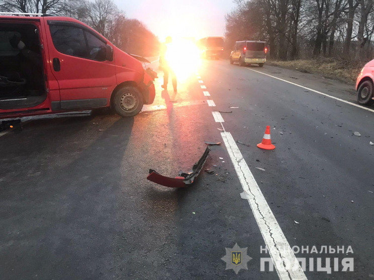 Двоє підлітків постраждали у ДТП на Льві…