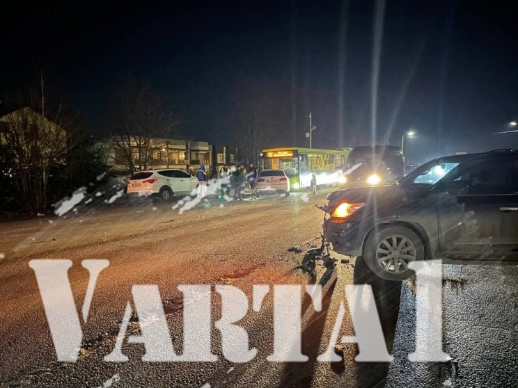 У потрійній ДТП біля Львова постраждали…