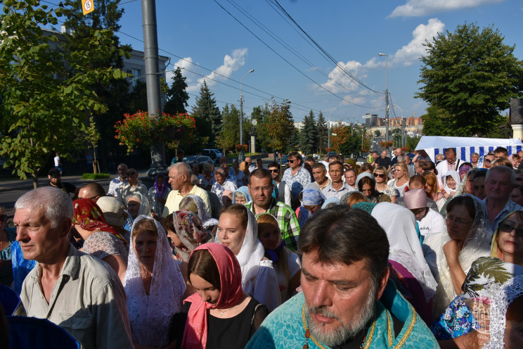 У Вінниці українські і промосковські пра…