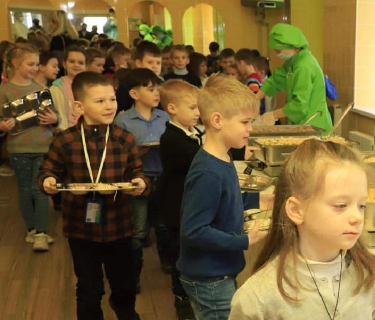 Вільний вибір блюд: У школі Дніпра запус…