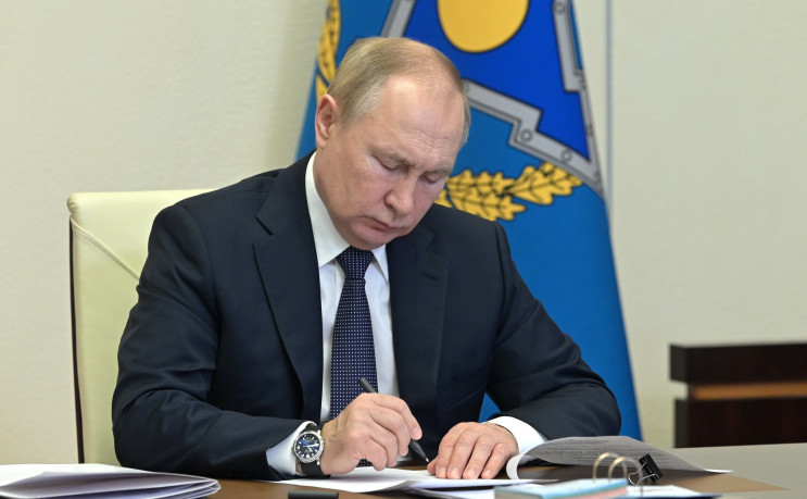 Путин заявил, что подпишет указ о призна…