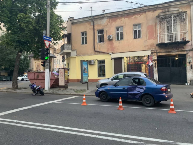 У центрі Одеси під час ДТП постраждали м…