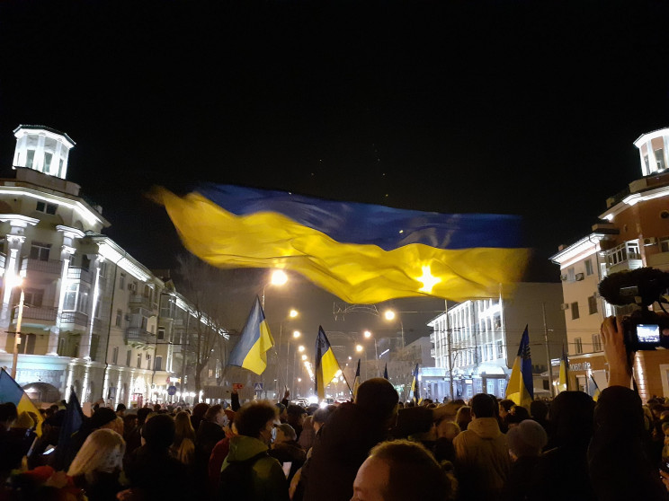 "Маріуполь – це Україна!": У найбільшому…