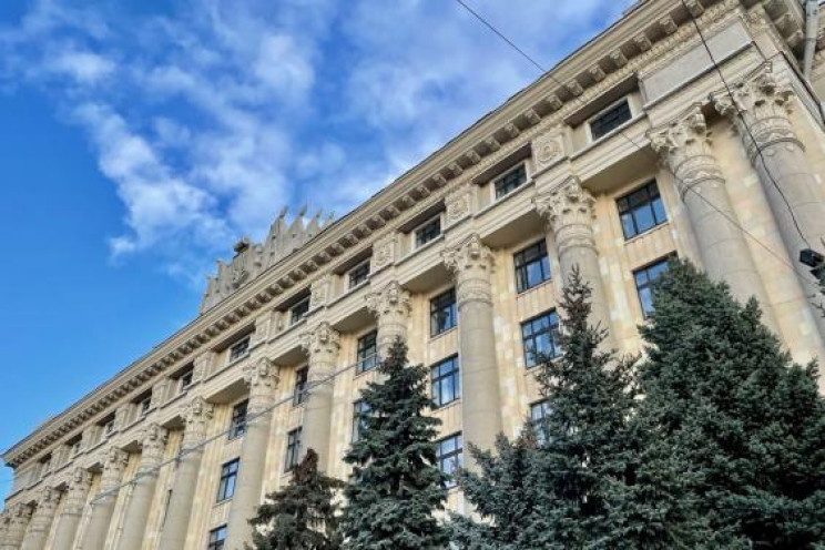 В Харькове чиновник ОГА продал квартиру…