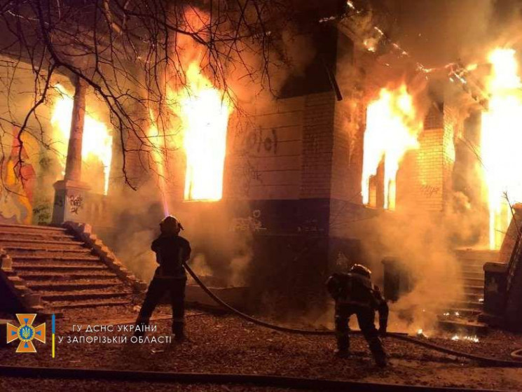 В городе Запорожской области сгорела "да…