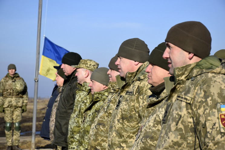 В Украине ввели военное положение: Что в…