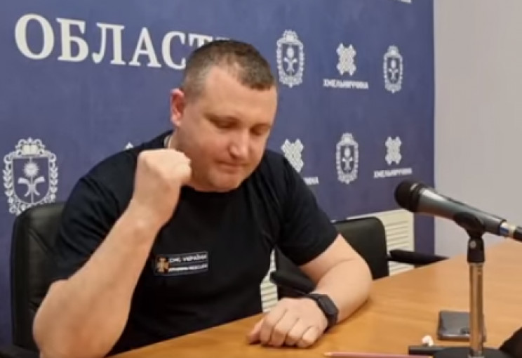Завтра почнемо рити окопи, – голова Хмел…