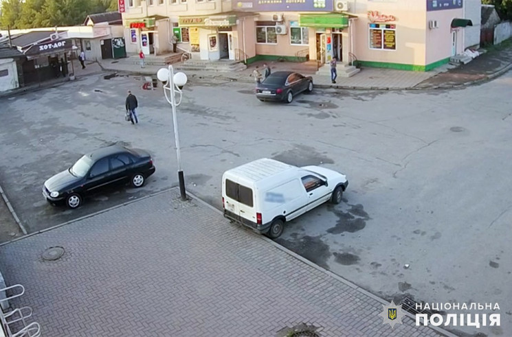 Грабіжника, що погрожував своїй жертві н…