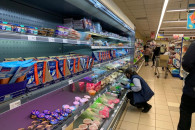 Чи вистачає продуктів у Донецькій област…
