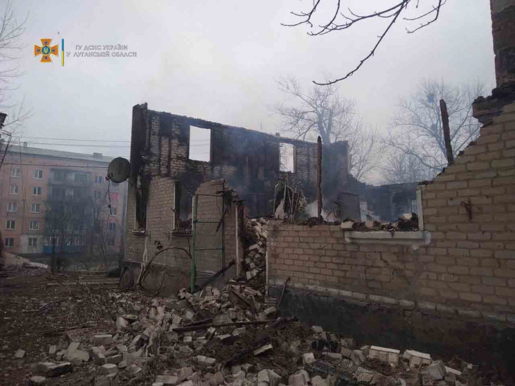 На Луганщині обстрілами пошкоджено газоп…