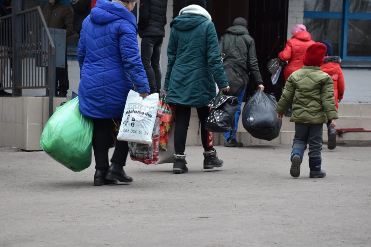 З Волновахи почали евакуювати людей…