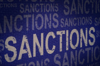 ЄС вдарив санкціями по військових чиновн…