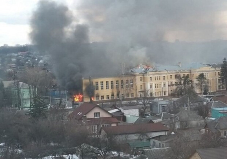 Жуткое видео: После взрыва от харьковско…