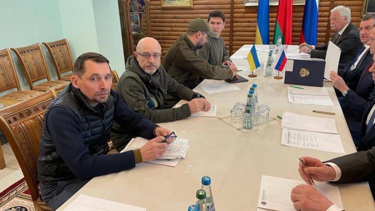 Другий раунд переговорів України з Росіє…
