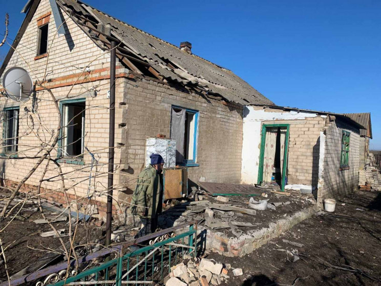 Российские оккупанты обстреляли село Зап…