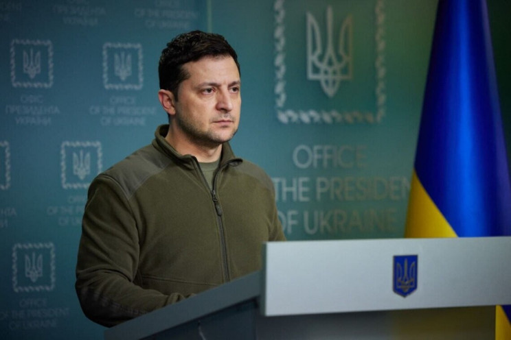 Зеленский присвоил звание "Город-герой"…