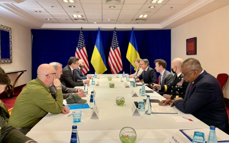 Украина и США начали диалог безопасности…