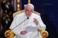 Папа Римський назвав путіна диктатором,…