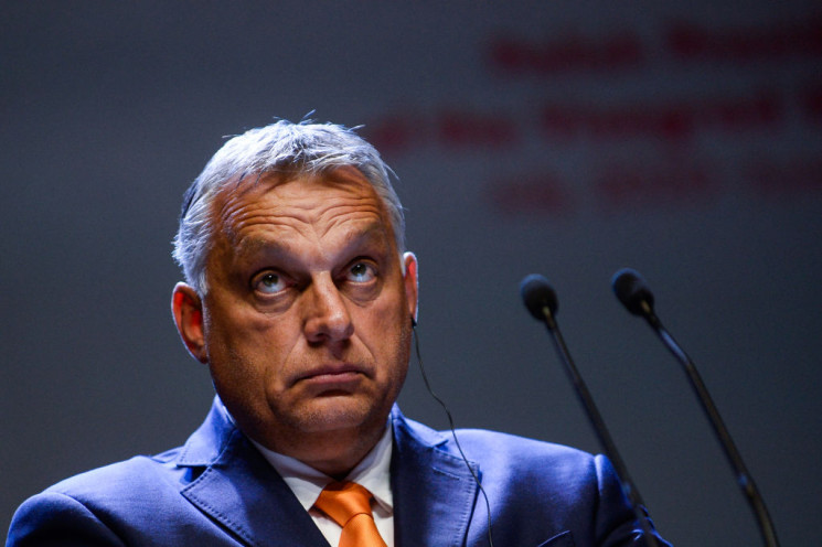 Орбан назвал Зеленского оппонентом. Появ…