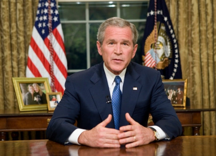 В США намагалися вбити експрезидента Буш…