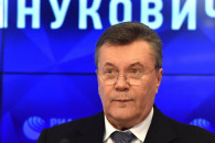 ЕС ввел санкции против Януковичей…