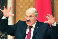 Лукашенко привітав українців з Днем Неза…