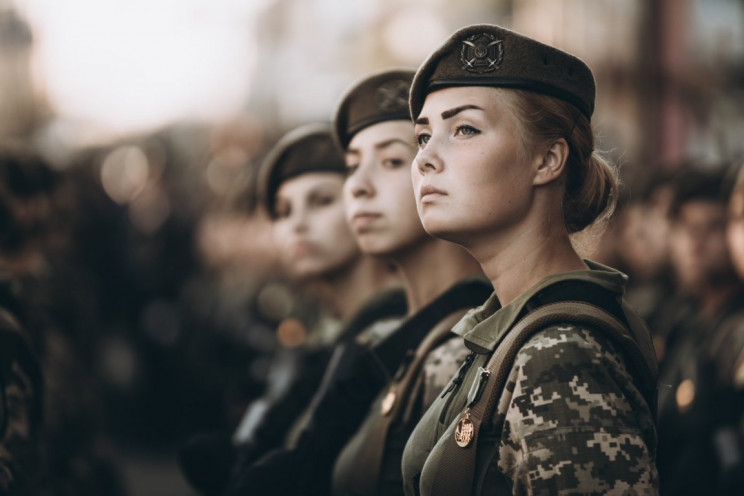 Обов'язковий військовий облік для жінок…
