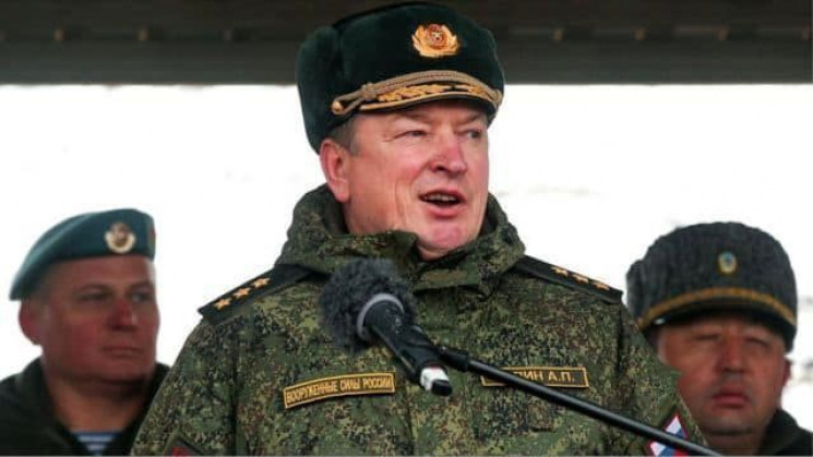 росСМИ: Генерала РФ Лапина, обвиненного…
