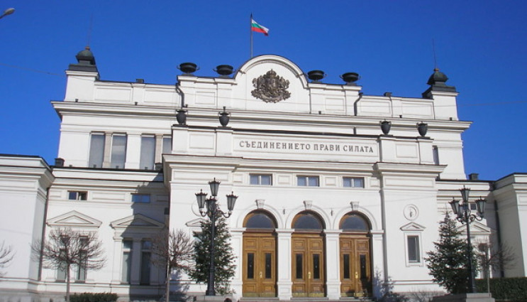 Болгарія буде постачати Україні радянськ…