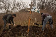 В Херсонской области обнаружили могилу с…