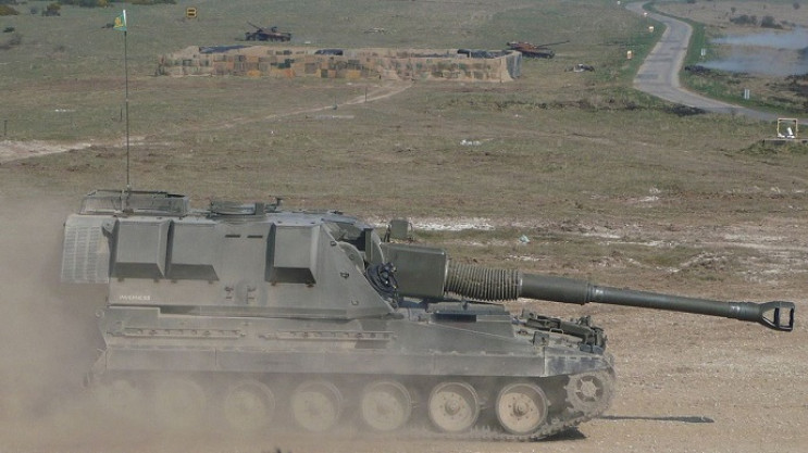 Британия вместе с танками передаст Украи…