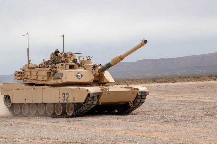 Вашингтон отправит Киеву 31 танк Abrams,…