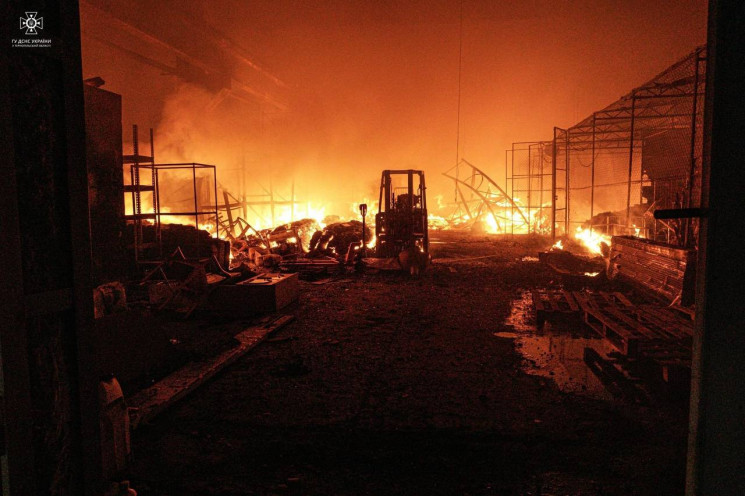Дотепер у Тернополі гасять пожежі, сприч…