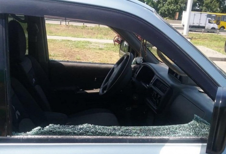 На трассе Одесса-Киев расстреляли автомо…