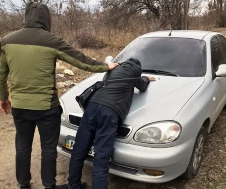 Запоріжець вбив на дачі батька та намага…