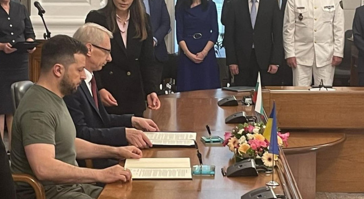 Київ та Софія підписали декларацію про ч…