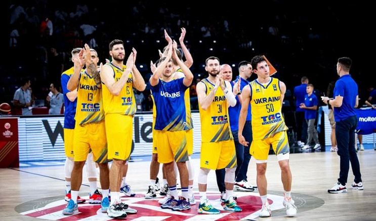 Украинские баскетболисты вышли во второй…