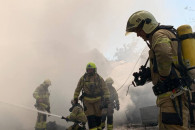 Масштабна пожежа на околиці Києва: Перші…