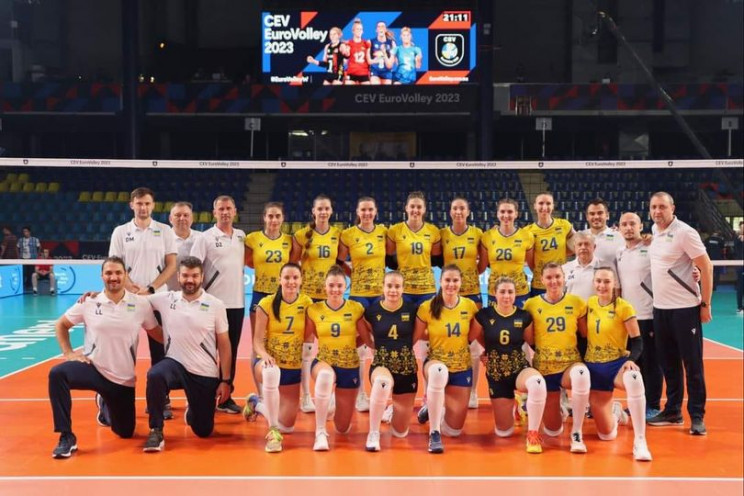 Женская сборная Украины по волейболу оде…