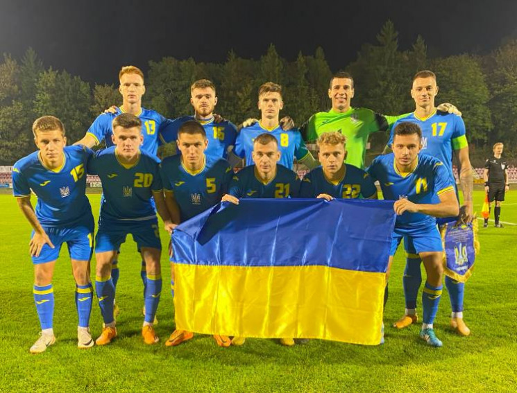 Молодіжна футбольна збірна України перем…