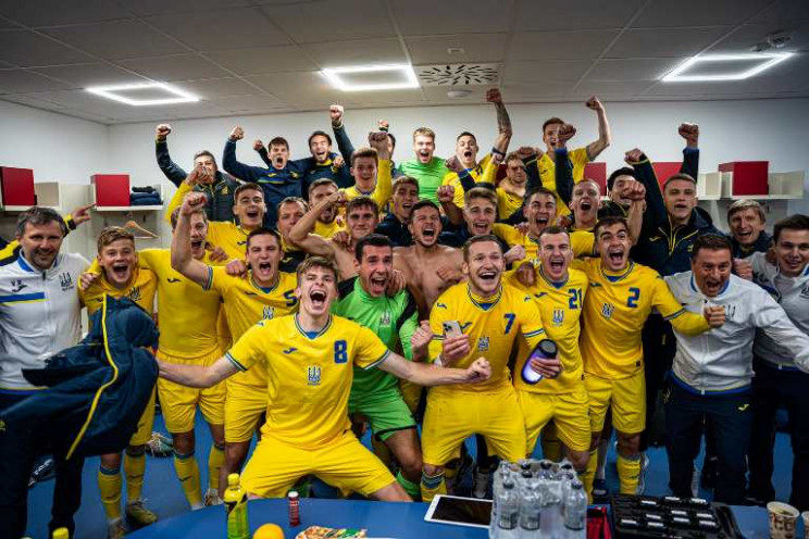 Сборная Украины по футболу U-21 вырвала…