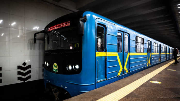 У Києві ще на одній ділянці метро просід…