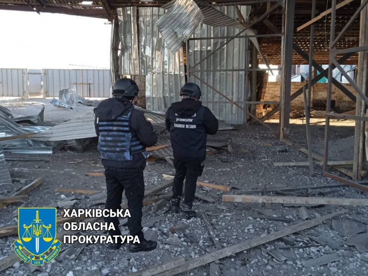 В Харьковской области оккупанты сбросили…