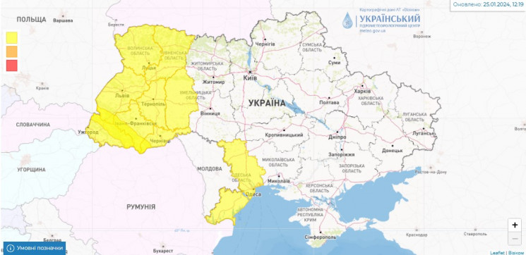 На западе и юге Украины объявлено штормо…