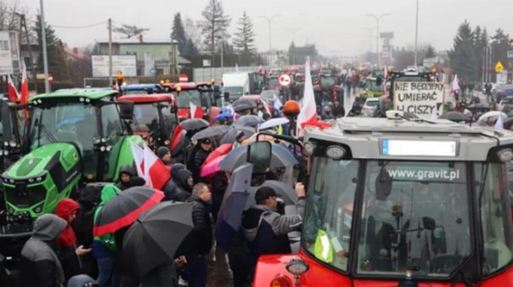 Польські фермери анонсували протест по в…